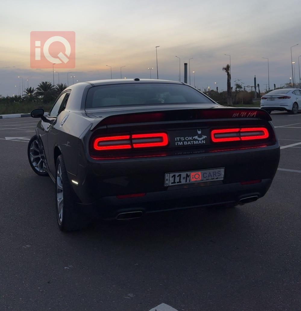 Dodge Challenger